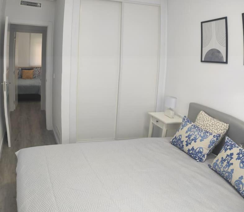 דירות אורופסה דל מר Marina Golden Choice - Piso Nuevo A 350M Playa מראה חיצוני תמונה
